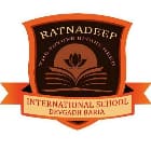 Ratnadeep International School Logo